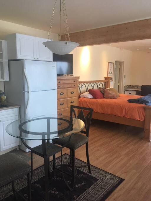 Kelli Creek Cottage - Reduced Price On Tours Juneau Habitación foto